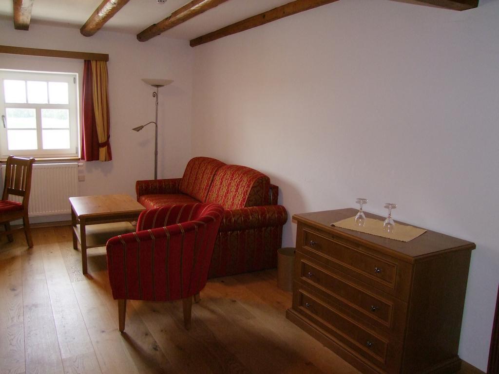 Stubersheimer Hof Стая снимка
